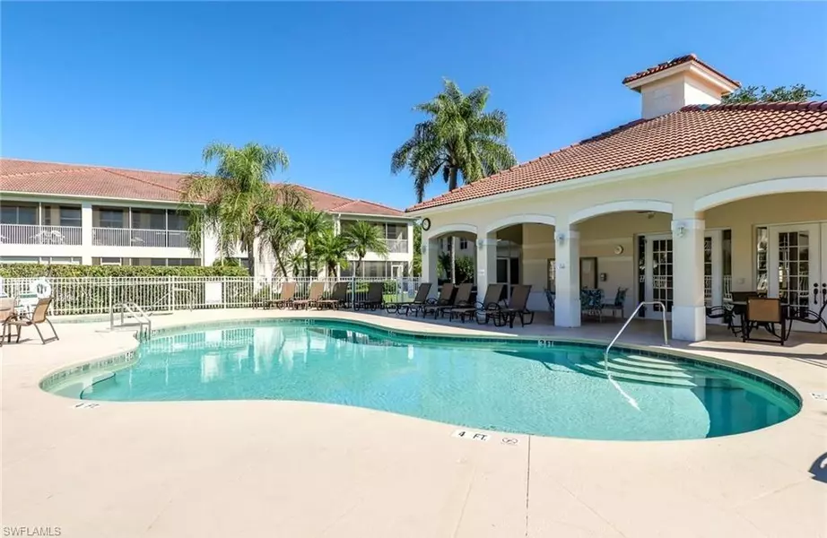 620 Lalique CIR #606, Naples, FL 34119