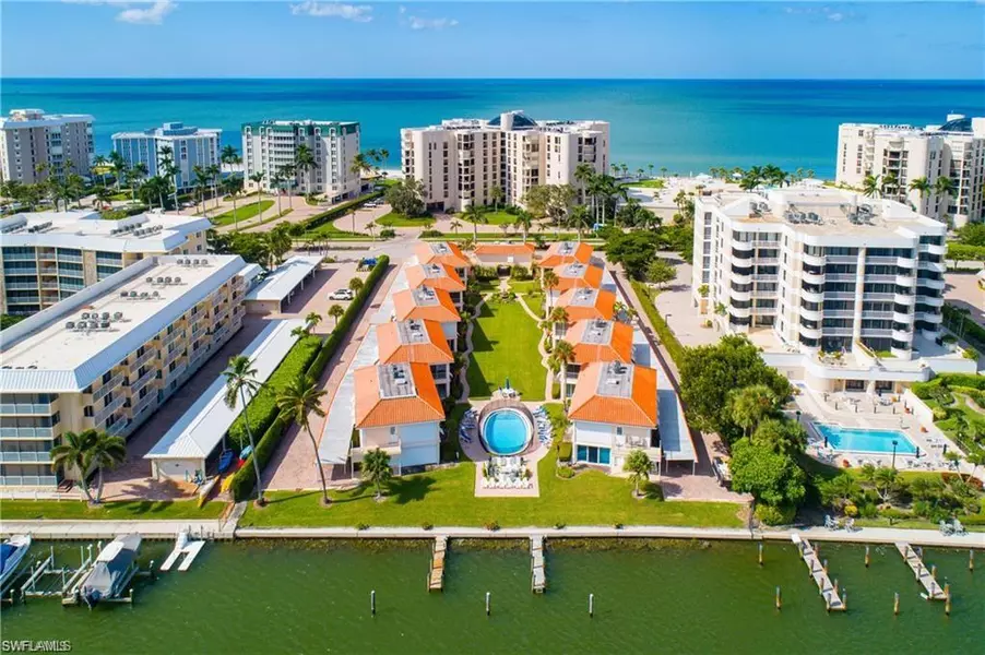 3070 Gulf Shore BLVD N #103, Naples, FL 34103