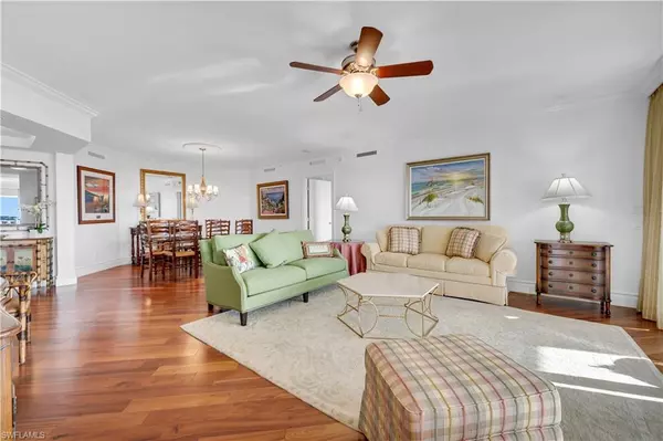 Naples, FL 34108,7575 Pelican Bay BLVD #503