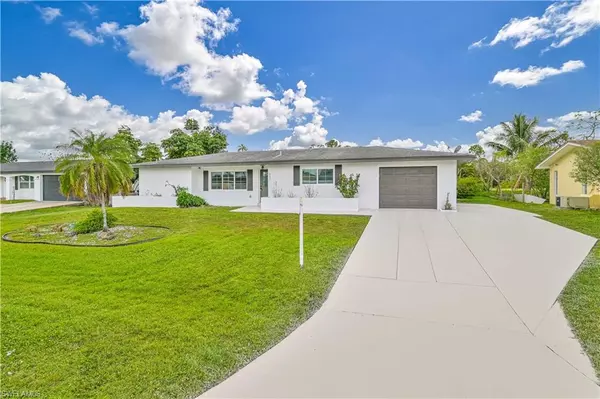 205 Redcliff AVE, Lehigh Acres, FL 33936