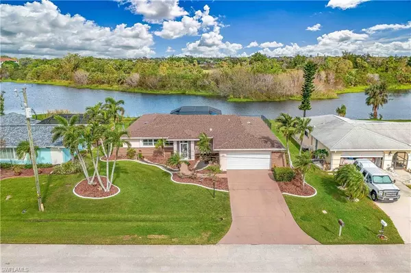 Cape Coral, FL 33904,829 SE 41st ST