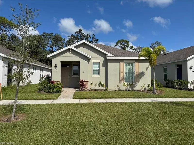 882 Friendship CIR, Labelle, FL 33935