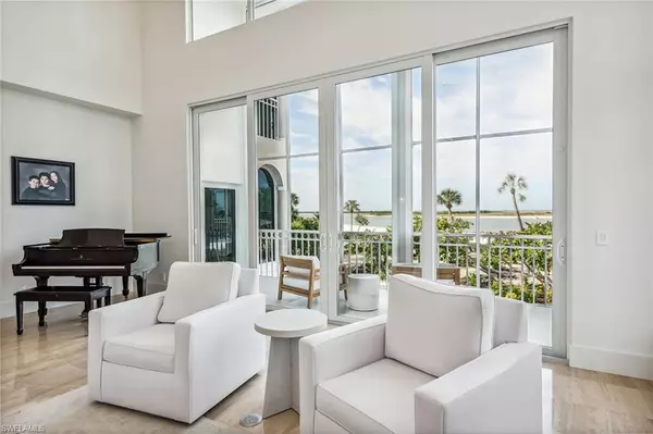 Marco Island, FL 34145,1000 Royal Marco WAY #6