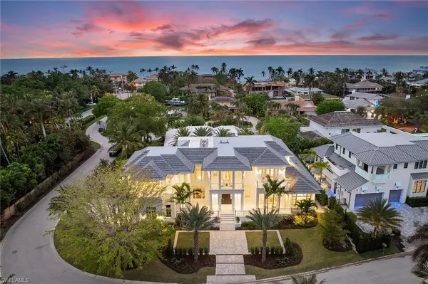 12 Sabre LN, Naples, FL 34102