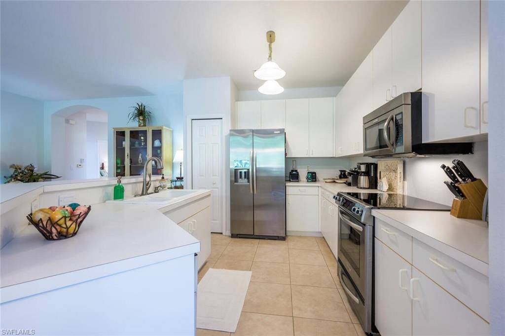 Naples, FL 34110,6320 Lexington CT #101