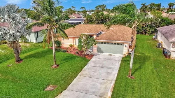 8117 Pennsylvania BLVD, Fort Myers, FL 33967