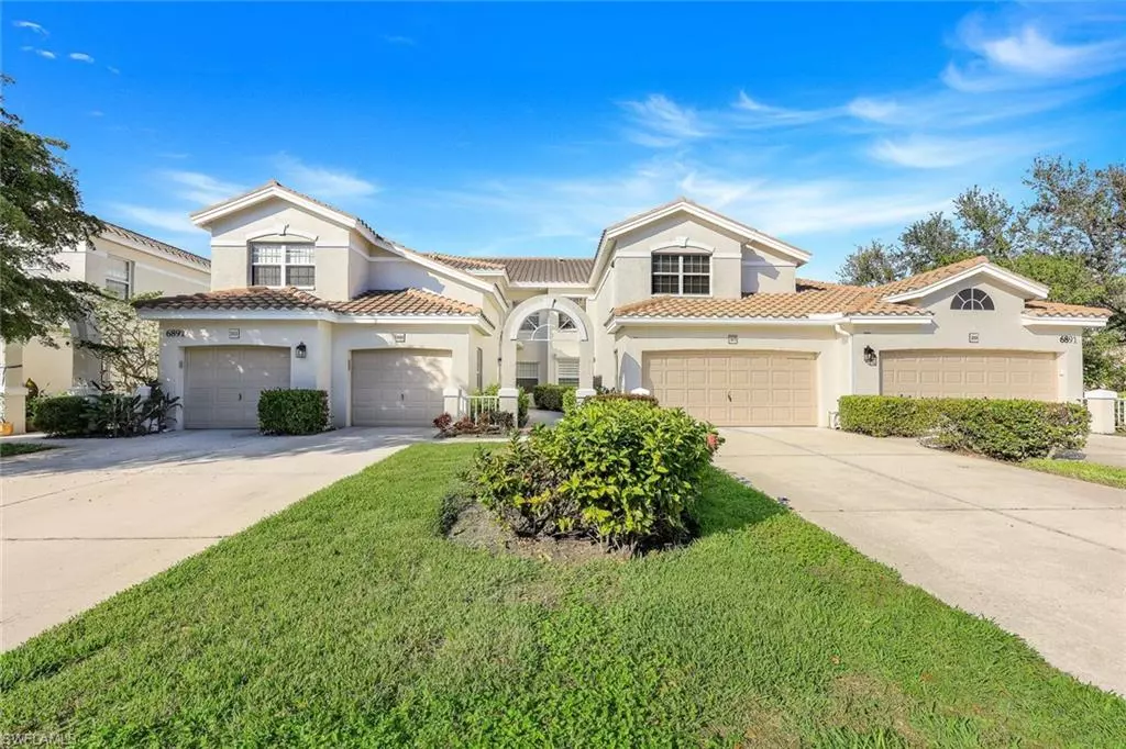 Naples, FL 34109,6891 Rain Lily RD #102