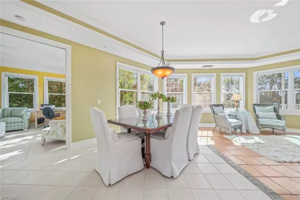 Sanibel, FL 33957,5657 Baltusrol CT #1A