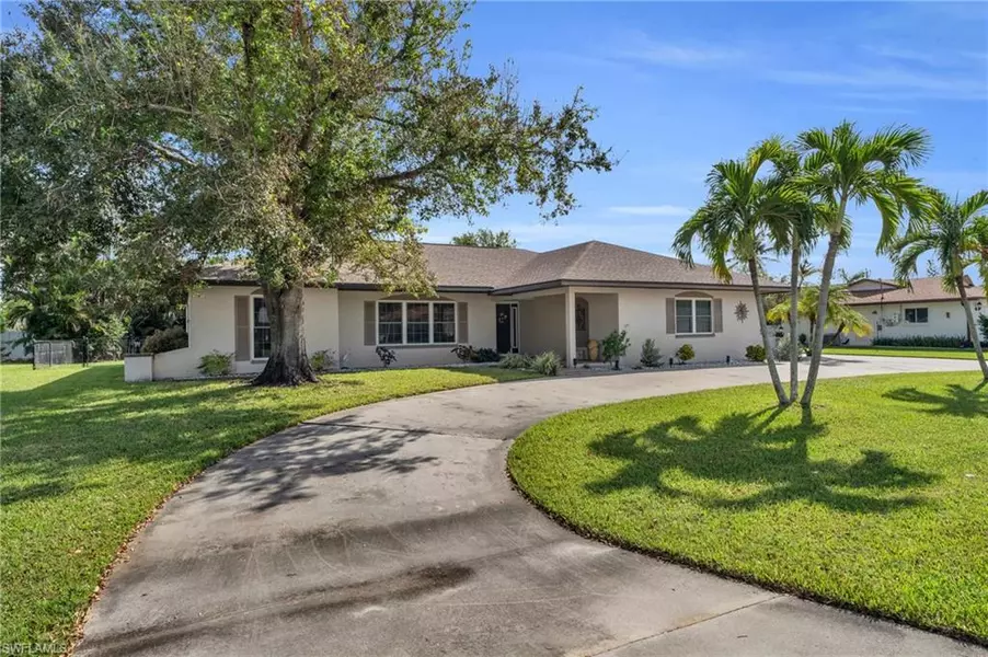 3737 SE 4th AVE, Cape Coral, FL 33904