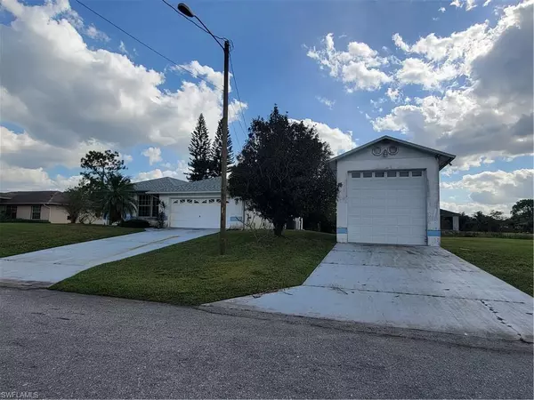 3017 13th ST W, Lehigh Acres, FL 33971