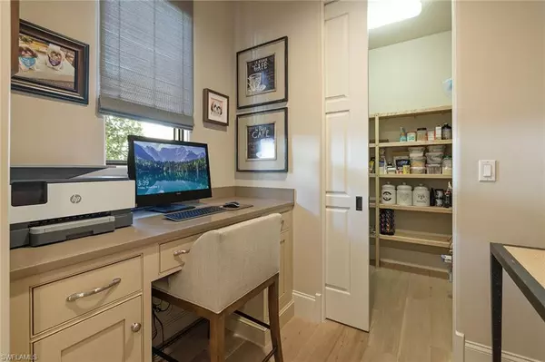 Naples, FL 34110,10830 Est Cortile CT