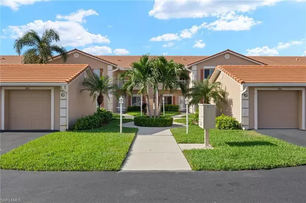 Naples, FL 34104,525 Saratoga CIR #G-206