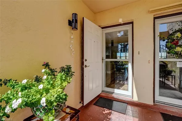 Cape Coral, FL 33904,5103 Sunnybrook CT #3