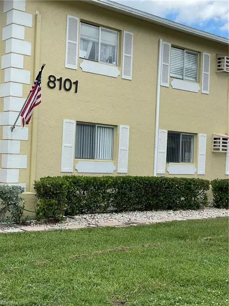 8101 Country RD #103, Fort Myers, FL 33919