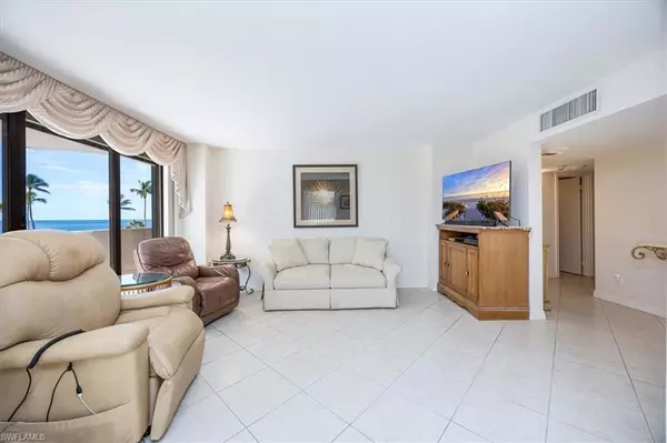 Naples, FL 34103,4005 Gulf Shore BLVD N #200