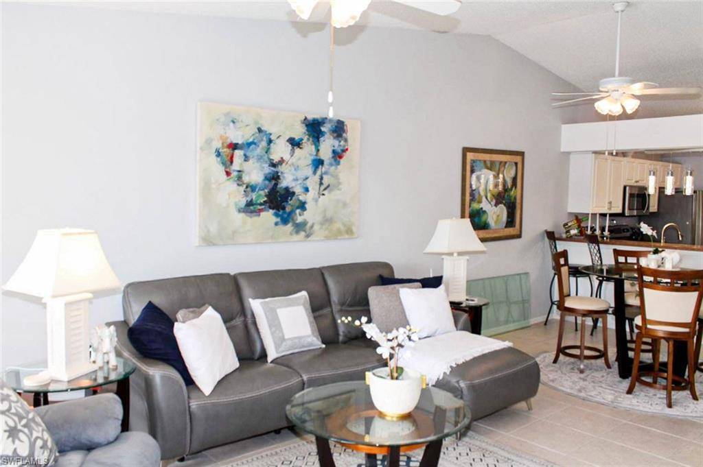Naples, FL 34104,885 New Waterford DR #U-201