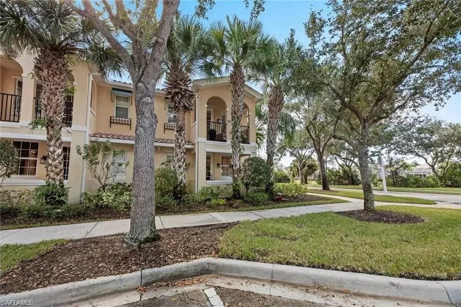 15561 Latitude DR, Bonita Springs, FL 34135