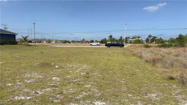 Lehigh Acres, FL 33976,4303 23rd ST SW