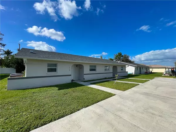 1724 SW Santa Barbara PL, Cape Coral, FL 33991