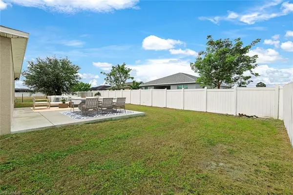 Cape Coral, FL 33993,2902 NW 8th PL