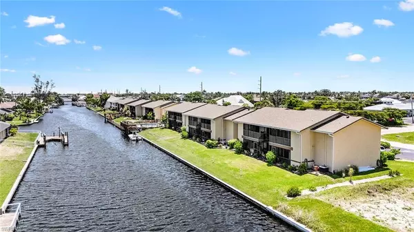 Cape Coral, FL 33914,521 SW 47th TER #202