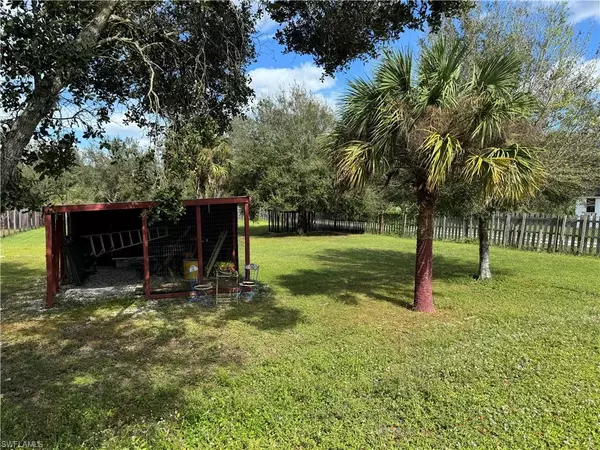 Clewiston, FL 33440,445 Hunting Club AVE