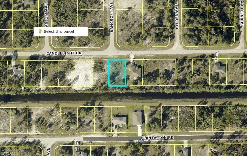 1026 Candlelight DR, Lehigh Acres, FL 33974