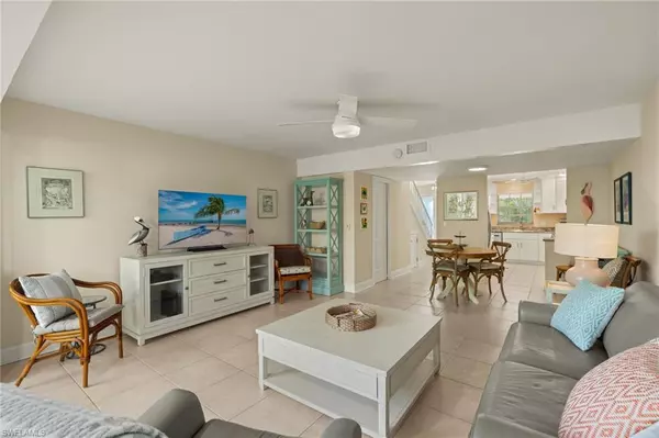 Sanibel, FL 33957,660/664 Periwinkle WAY