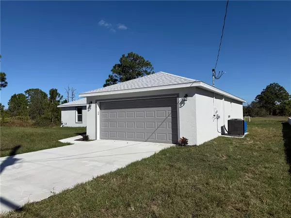 Lehigh Acres, FL 33974,455 Long AVE S