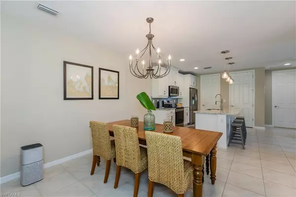 Naples, FL 34114,14859 Edgewater CIR