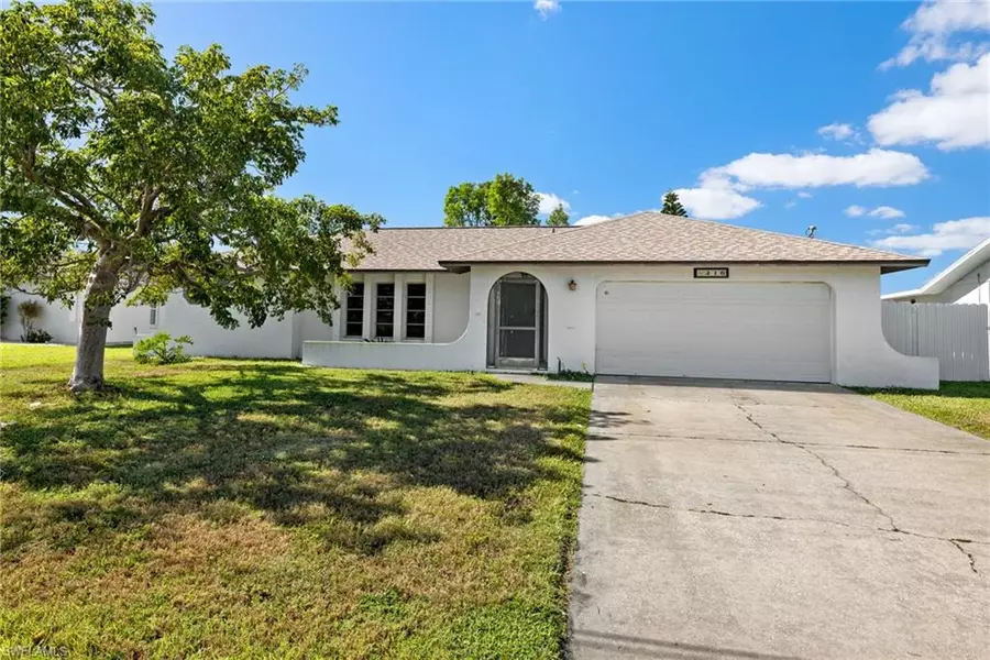 316 SE 18th AVE, Cape Coral, FL 33990