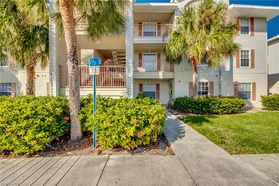 1753 Four Mile Cove PKWY #126, Cape Coral, FL 33990