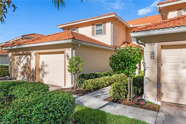 Naples, FL 34104,280 Robin Hood CIR #101