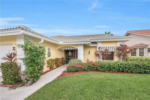 478 Countryside DR, Naples, FL 34104