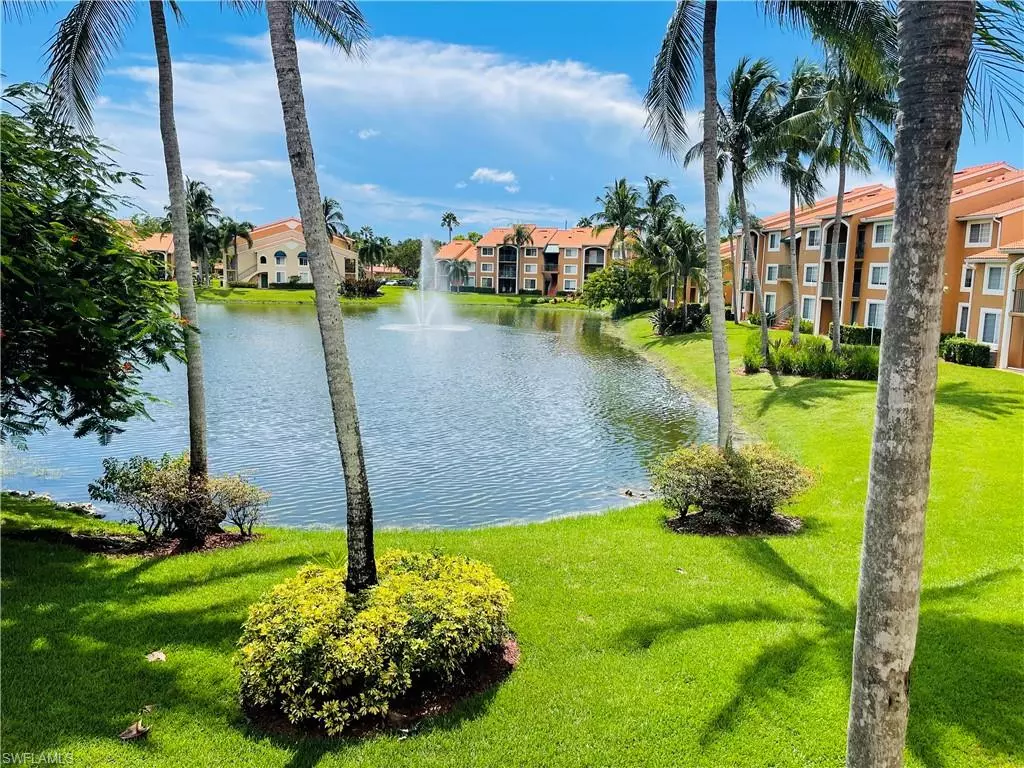 Naples, FL 34104,1265 Wildwood Lakes BLVD #204