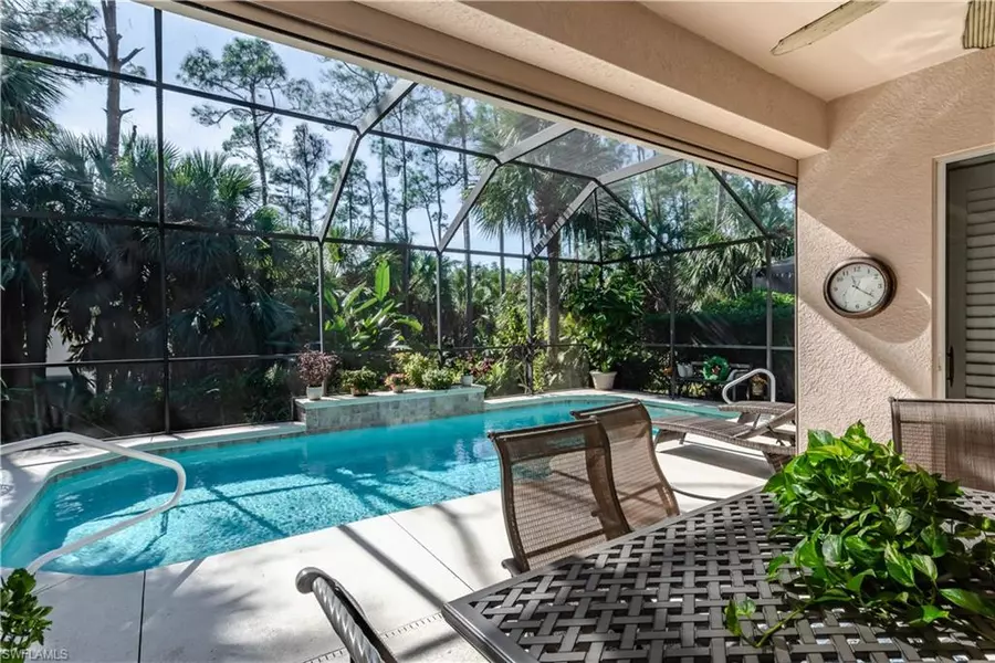 16144 Parque LN, Naples, FL 34110