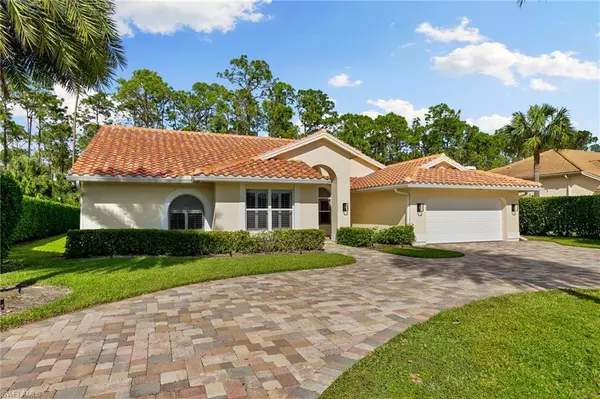 Naples, FL 34110,2133 Imperial CIR