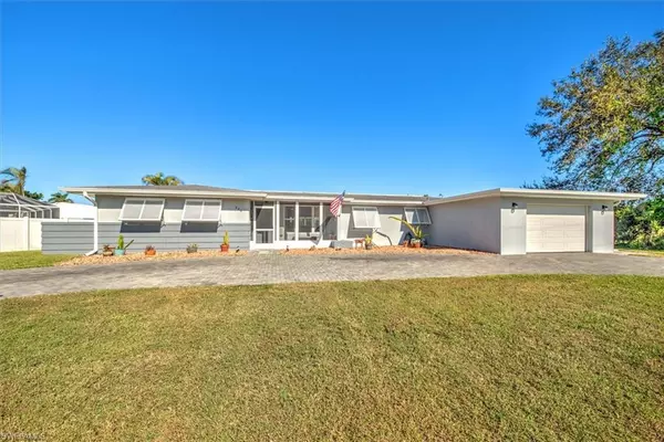 Fort Myers, FL 33905,349 Coral DR