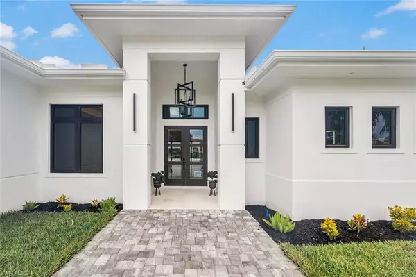 Naples, FL 34113,8310 Tuliptree PL