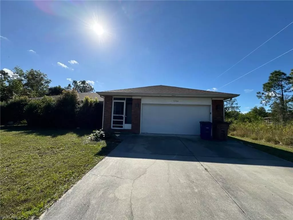 Lehigh Acres, FL 33936,3904 E 3rd ST