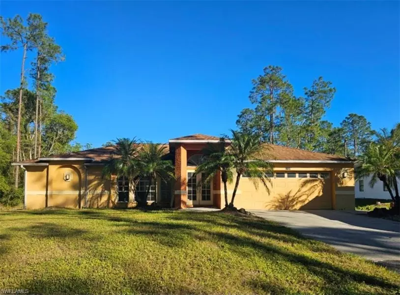 2390 21st ST SW, Naples, FL 34117