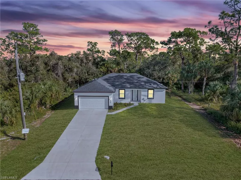 6005 Free LN, Labelle, FL 33935