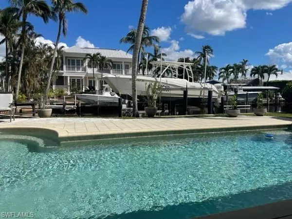 Naples, FL 34102,1645 Mullet CT