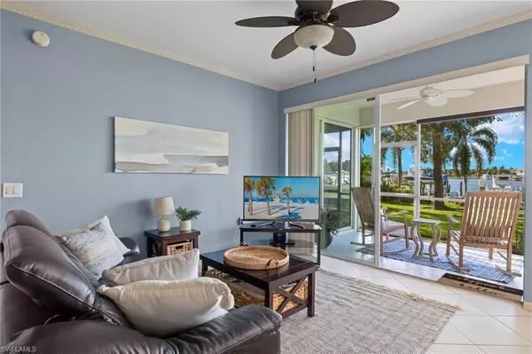 Naples, FL 34114,255 Cays DR #2001