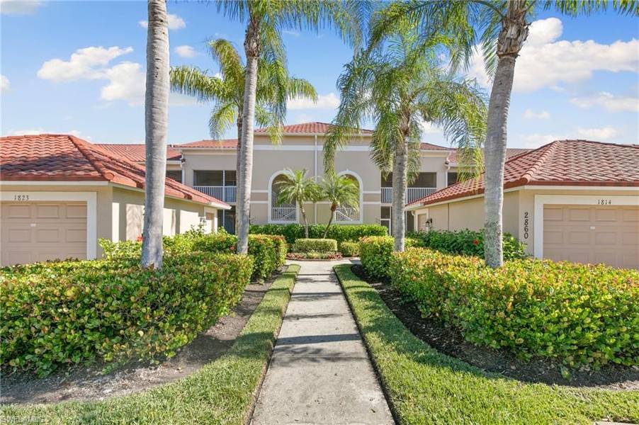 2860 Cypress Trace CIR #1825, Naples, FL 34119