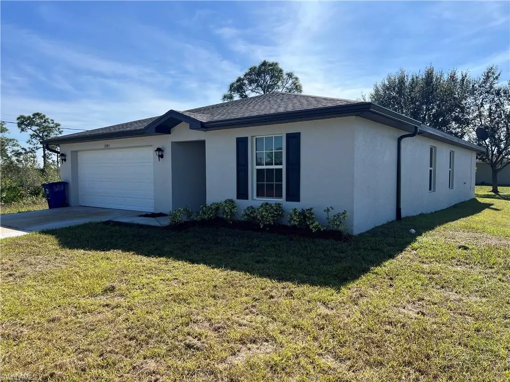 Lehigh Acres, FL 33971,2903 65th ST W