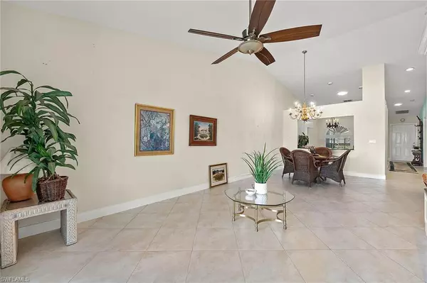 Naples, FL 34110,550 Captn Kate CT #22