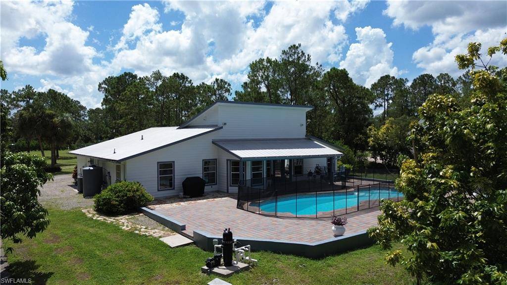 Naples, FL 34120,3091 4th ST NE