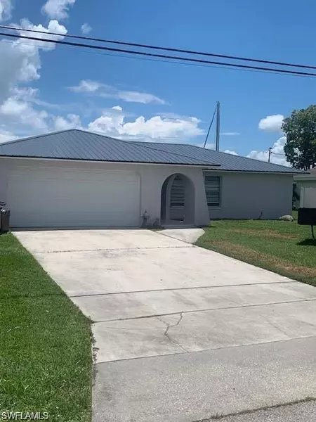 2214 SE 14th TER, Cape Coral, FL 33990