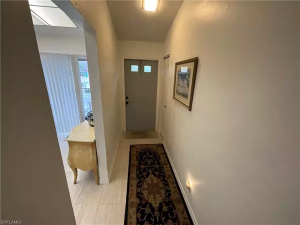 Naples, FL 34112,4130 Looking Glass LN #3806